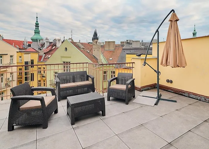 Beautiful Old Town Penthouse 公寓 *